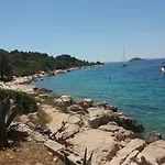 Uvala Murtar Jezera