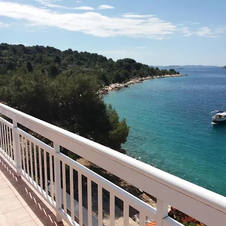 Uvala Murtar Езера