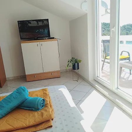 Apartamento Uvala Murtar *