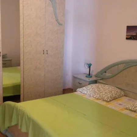 Uvala Murtar Apartman *