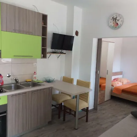Uvala Murtar Apartment Jezera