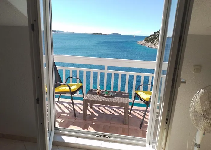 Uvala Murtar Apartman *