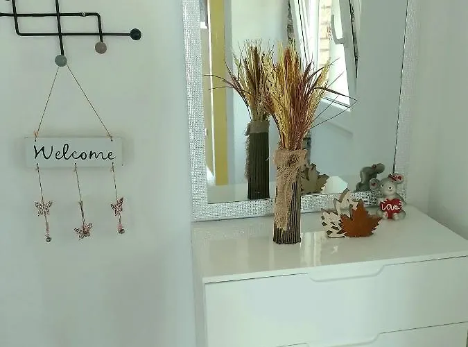 Uvala Murtar يزيرا