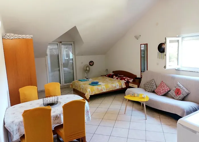 Uvala Murtar Apartment *