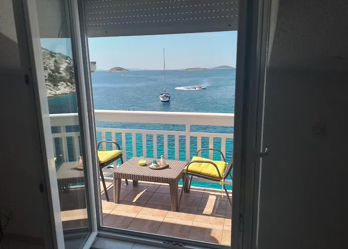 Uvala Murtar شقة يزيرا