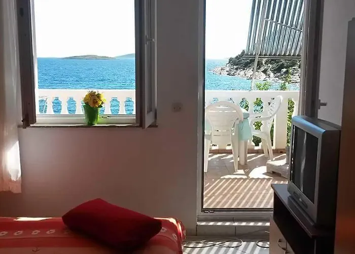 Uvala Murtar * يزيرا