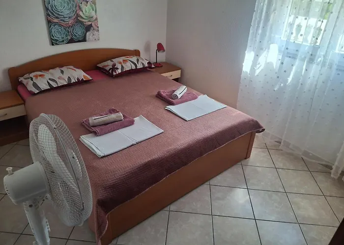 شقة Uvala Murtar *