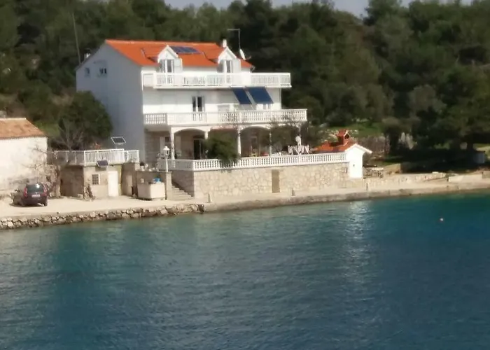 Uvala Murtar Езера