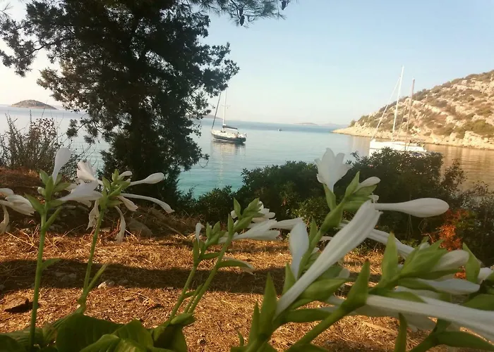 Uvala Murtar Езера