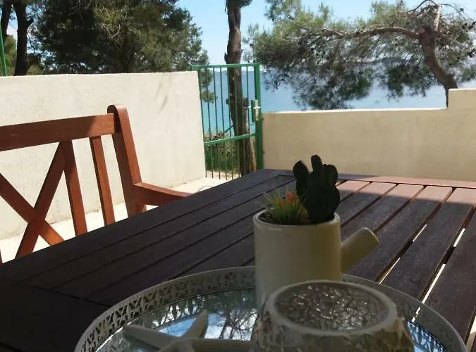 Апартаменты Uvala Murtar *